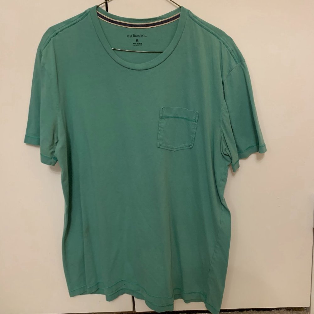 Bass Green T Shirt with Pocket (Size Medium)